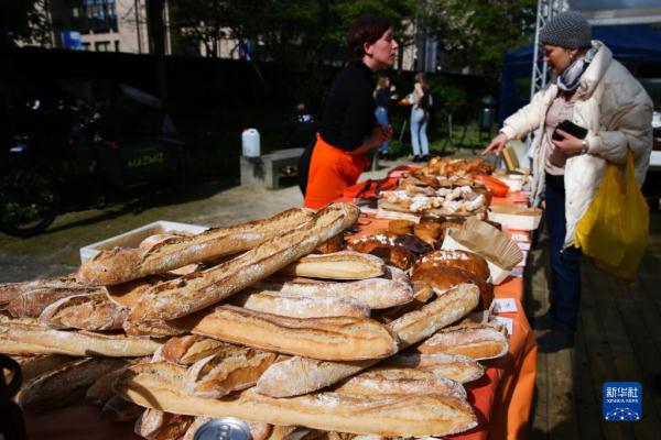 比利时布鲁塞尔举行面包节