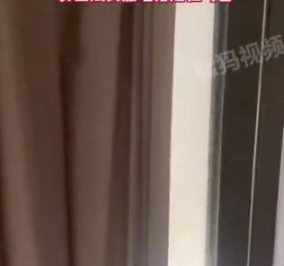 知名品牌试衣间遭吐槽!还有女子4分钟遭偷拍3次? 知名品牌试衣间遭吐槽!还有女子4分钟遭偷拍3次?