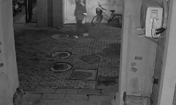 小偷上海被抓出狱后特地再赴沪行窃，网友：这是要做上海贼王吗？