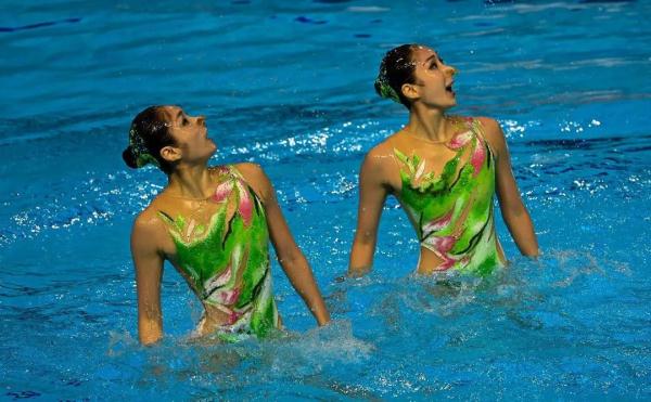 凌晨传来捷报:满分!满分!冠军!还有这些好消息! 凌晨传来捷报:满分!满分!冠军!还有这些好消息!