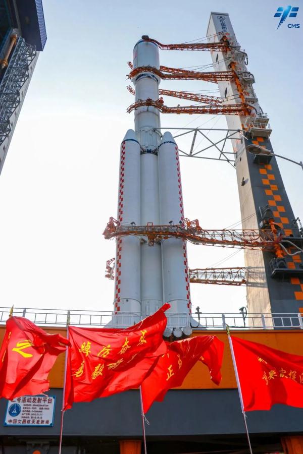 天河行舟 &nbsp;| &nbsp;收图！天舟六号船箭组合体垂直转运美图来了