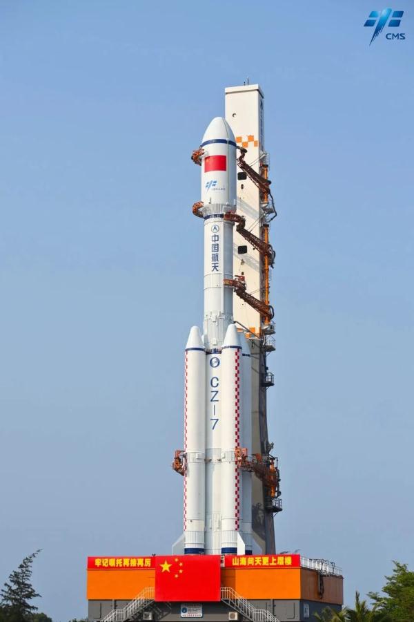 天河行舟 &nbsp;| &nbsp;收图！天舟六号船箭组合体垂直转运美图来了