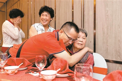 这场姐弟重逢,跨越了80年 这场姐弟重逢,跨越了80年