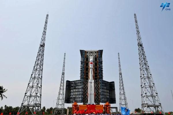 天河行舟 &nbsp;| &nbsp;收图！天舟六号船箭组合体垂直转运美图来了