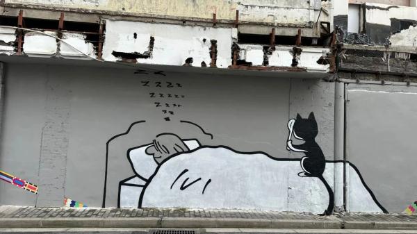 外滩这条老街被萌猫“攻占”了