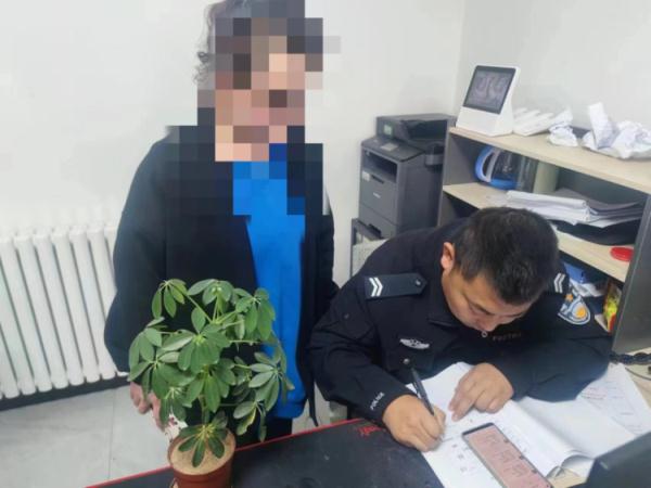 听从“好友”教唆四次造假“反预警”，一女子拒不听劝被骗十万元