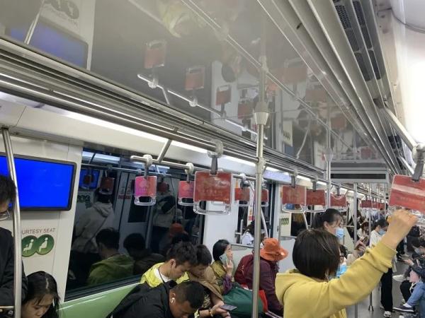 上海地铁为何总是坐过站?网友分析原因,不少人感叹:我也是!实测10条线路→ 上海地铁为何总是坐过站?网友分析原因,不少人感叹:我也是!实测10条线路→