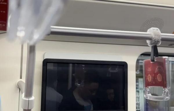 上海地铁为何总是坐过站?网友分析原因,不少人感叹:我也是!实测10条线路→ 上海地铁为何总是坐过站?网友分析原因,不少人感叹:我也是!实测10条线路→