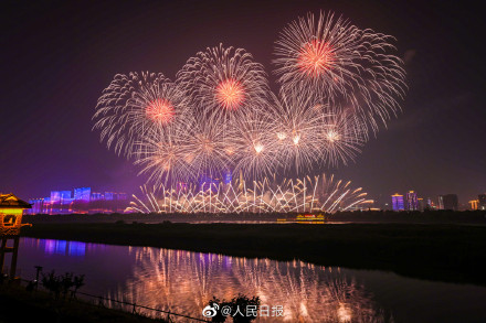 橘子洲烟花回来了