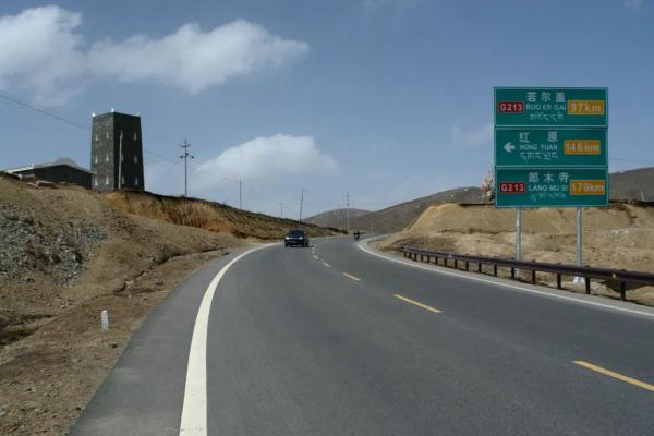 这里，是十五年后的四川