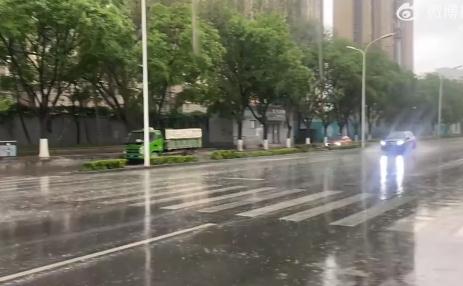 北京全市平均降水量0.8毫米!大部分降雨预计17时前后结束 北京全市平均降水量0.8毫米!大部分降雨预计17时前后结束