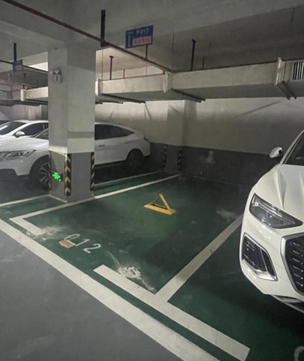 长沙霸占车位事件落幕！车主诚恳致歉，栏杆拆除