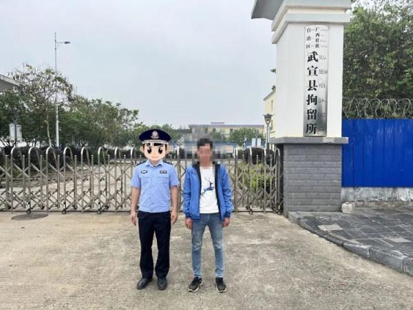 辣眼睛!广西一男子深夜男扮女装作案 辣眼睛!广西一男子深夜男扮女装作案