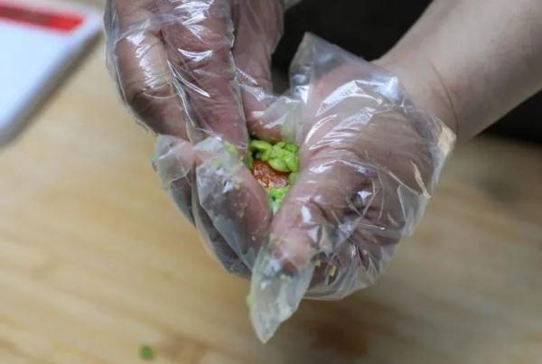 【滋味】层层惊艳!应季蚕豆还能这样做 【滋味】层层惊艳!应季蚕豆还能这样做