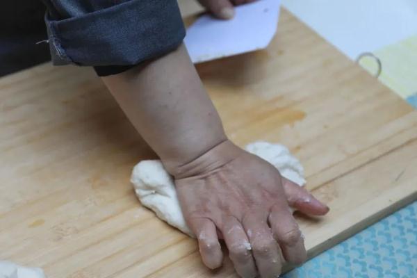 【滋味】层层惊艳!应季蚕豆还能这样做 【滋味】层层惊艳!应季蚕豆还能这样做