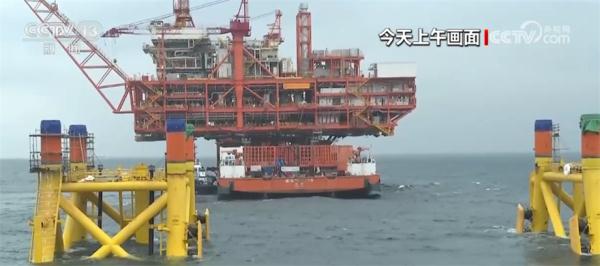 我国万吨海上油气平台开始对接安装 60秒回顾“海上巨人”成长史 我国万吨海上油气平台开始对接安装 60秒回顾“海上巨人”成长史