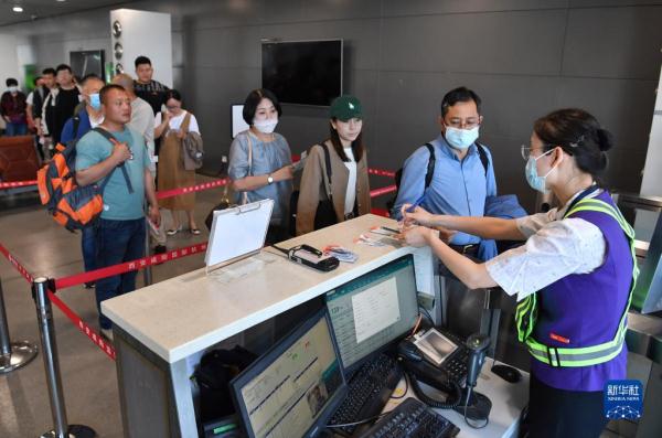 西安新开至阿什哈巴德、杜尚别航线 西安新开至阿什哈巴德、杜尚别航线