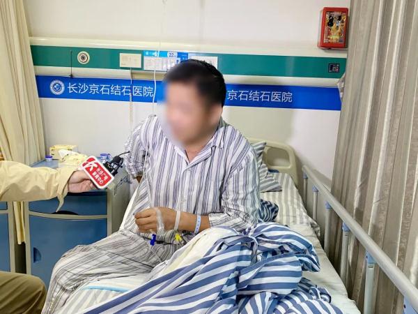 男子腰部胀痛多年不愿就医，偶然检查才知双肾积水危机重重