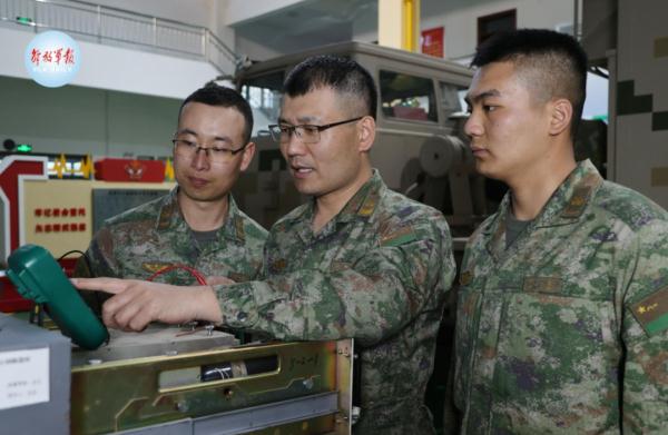 从普通士兵到装备神医，他拿下高技能人才最高奖励