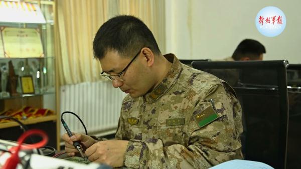 从普通士兵到装备神医，他拿下高技能人才最高奖励