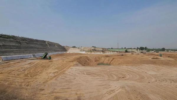 山西平遥200多亩耕地何以变成粉煤灰填埋场? 山西平遥200多亩耕地何以变成粉煤灰填埋场?