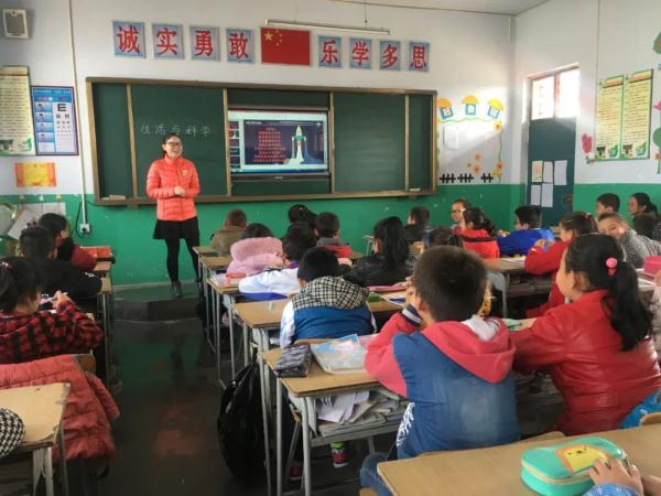 “这条小鱼在乎”刷屏了,背后的故事令人动容 “这条小鱼在乎”刷屏了,背后的故事令人动容