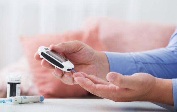 主食冷着吃升血糖慢？控血糖的5个误区，很多人都做错了！