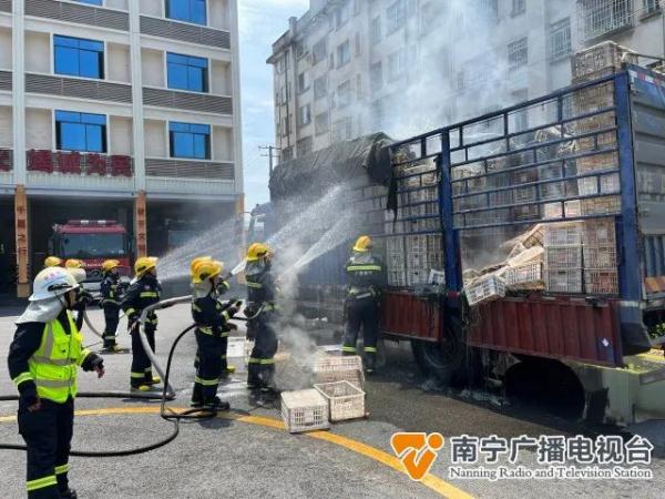 送“火”上门！南宁一辆“火车”直接开进了消防队……
