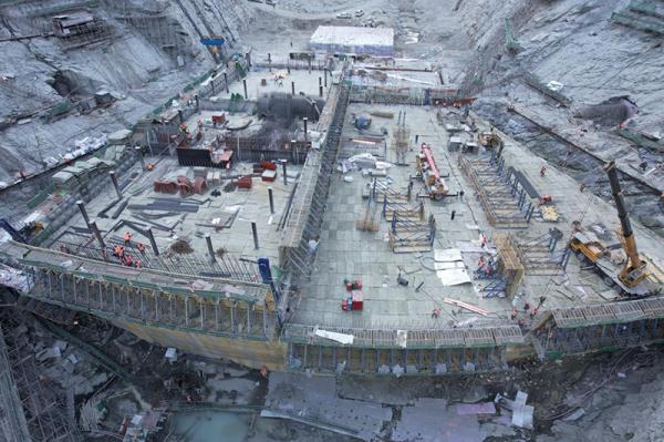 金沙江上游水风光一体化基地建设如火如荼