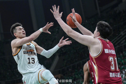 辽宁队4比0卫冕CBA总冠军