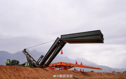 高清大图！直击应急使命2023地震救援演习