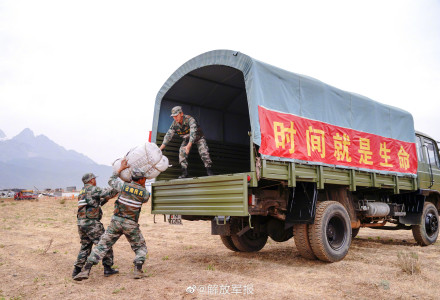 高清大图！直击应急使命2023地震救援演习