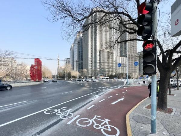 关注!北京明确城市道路路权分配次序,排第一的是→ 关注!北京明确城市道路路权分配次序,排第一的是→