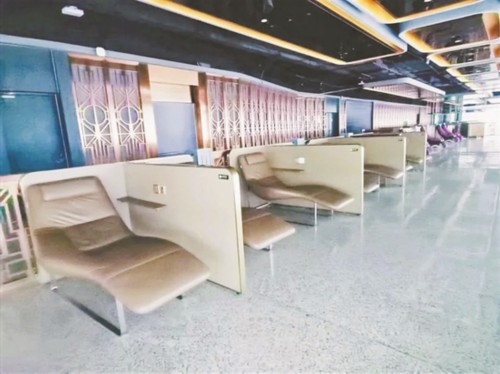 免费!白云机场两座航站楼均有旅客过夜休息区