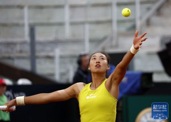 WTA1000罗马站 | 郑钦文止步八强