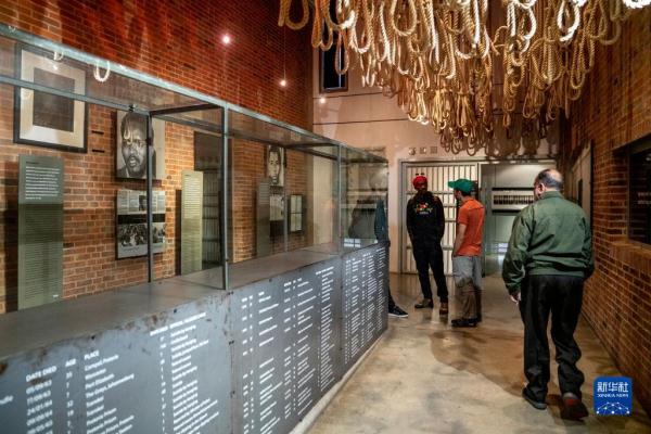 探访南非种族隔离博物馆 探访南非种族隔离博物馆