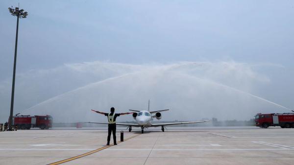 安阳红旗渠机场校飞工作启动