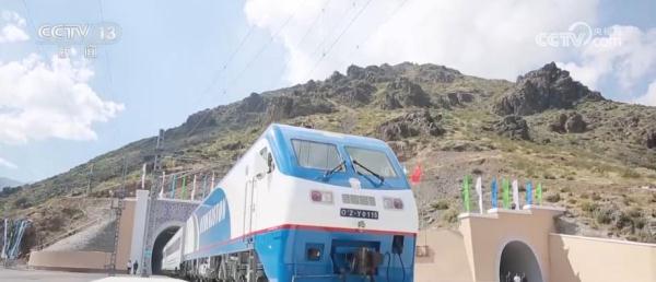 得益于“互联互通” 乌兹别克斯坦从“陆锁国”到“陆联国”