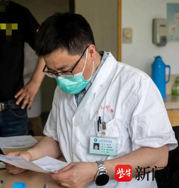 懊悔不已!嗓子哑就以为"阳"了?有人拖7个月竟成… 懊悔不已!嗓子哑就以为"阳"了?有人拖7个月竟成…