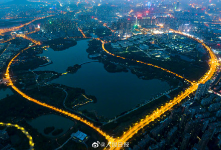 合肥翡翠湖心形路：两人走一圈，加起来13.14公里