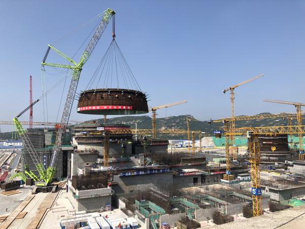 中核集团田湾核电7号机组穹顶球带成功吊装