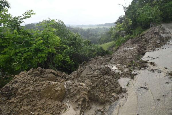 聚焦 | 意大利北部暴雨造成至少13人死亡 聚焦 | 意大利北部暴雨造成至少13人死亡