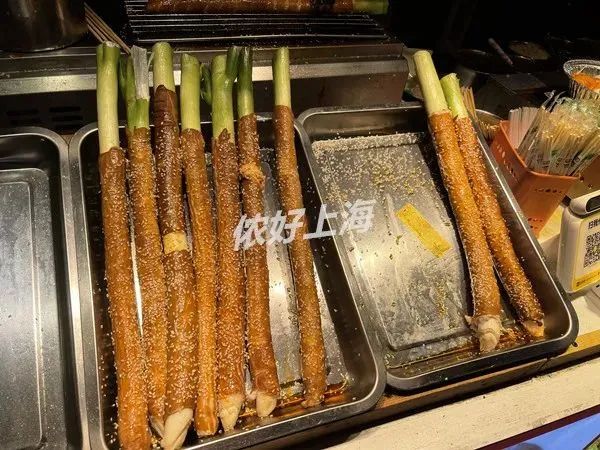 肉眼可见的夏天要来了？上海新晋城堡夜市：小吃多到眼花缭乱，价格很平民！