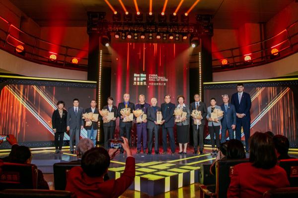 中国体育，值得更多有温情的仪式感