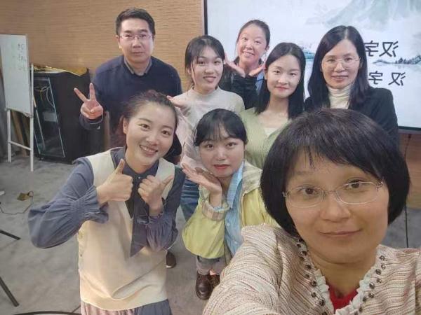 “这堂课，上着上着我就哭了……”
