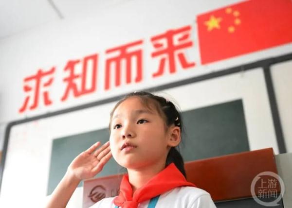 她和家人用爱“唤醒”瘫痪父亲