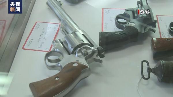 美国校园枪击案频发 五年多来已发生超千起