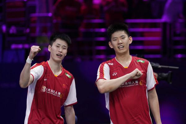 忆往事 谈体育——在苏迪曼杯赛场专访“羽坛皇后”李玲蔚