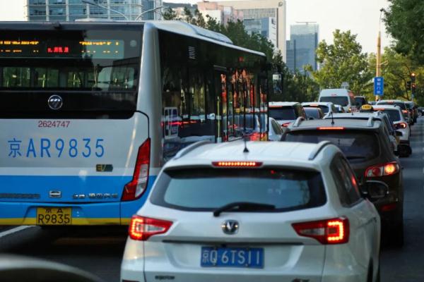 好消息!64条北京定制公交线下月开通! 好消息!64条北京定制公交线下月开通!