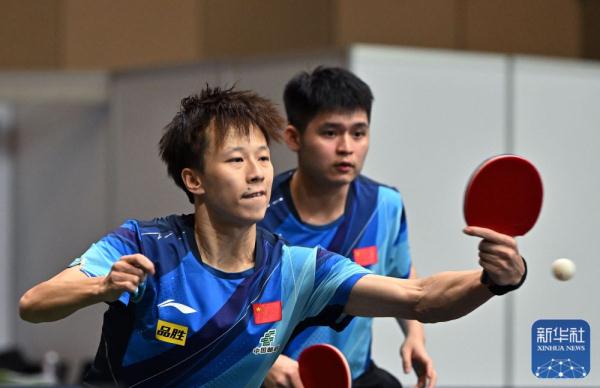 乒乓球|世乒赛：林高远/林诗栋晋级男双32强